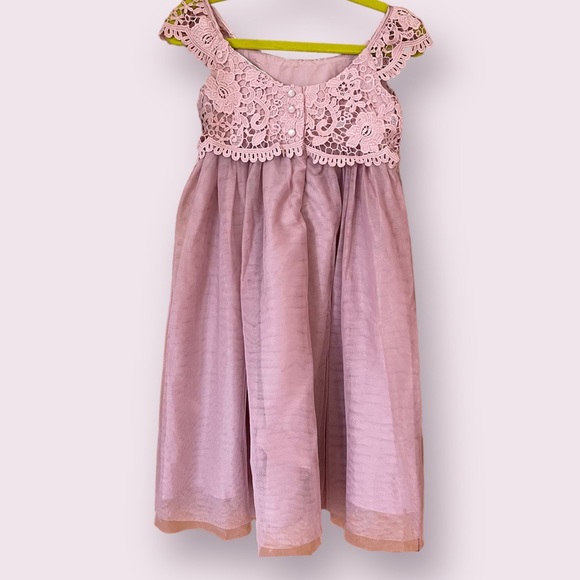 Lace and Tulle Pink Dress. Size 4-5Y. - Picture 3 of 4